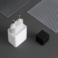 Сетевое зарядное устройство Rombica NEO ZQ3 PD