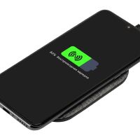 Беспроводное зарядное устройство из rPET Reborn, 10 W, серый
