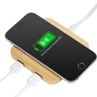 USB-хаб с беспроводной зарядкой из бамбука Plato